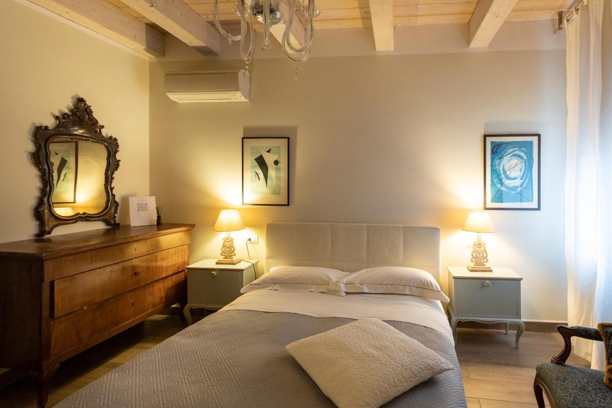 Al Battistero Luxury Suite Равенна Экстерьер фото