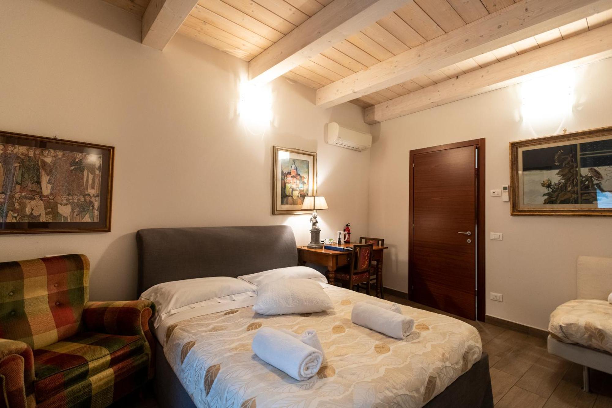 Al Battistero Luxury Suite Равенна Экстерьер фото