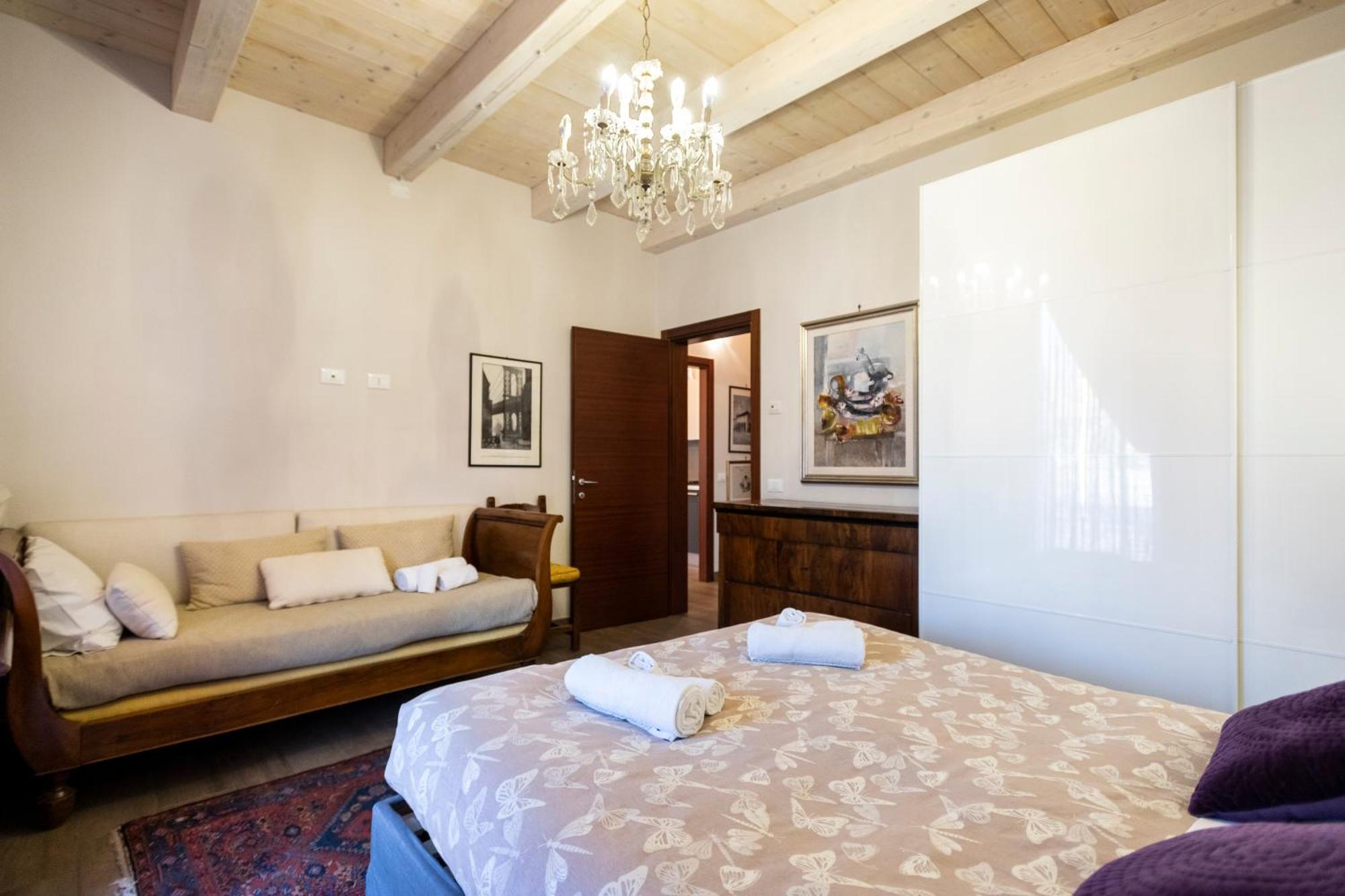 Al Battistero Luxury Suite Равенна Экстерьер фото