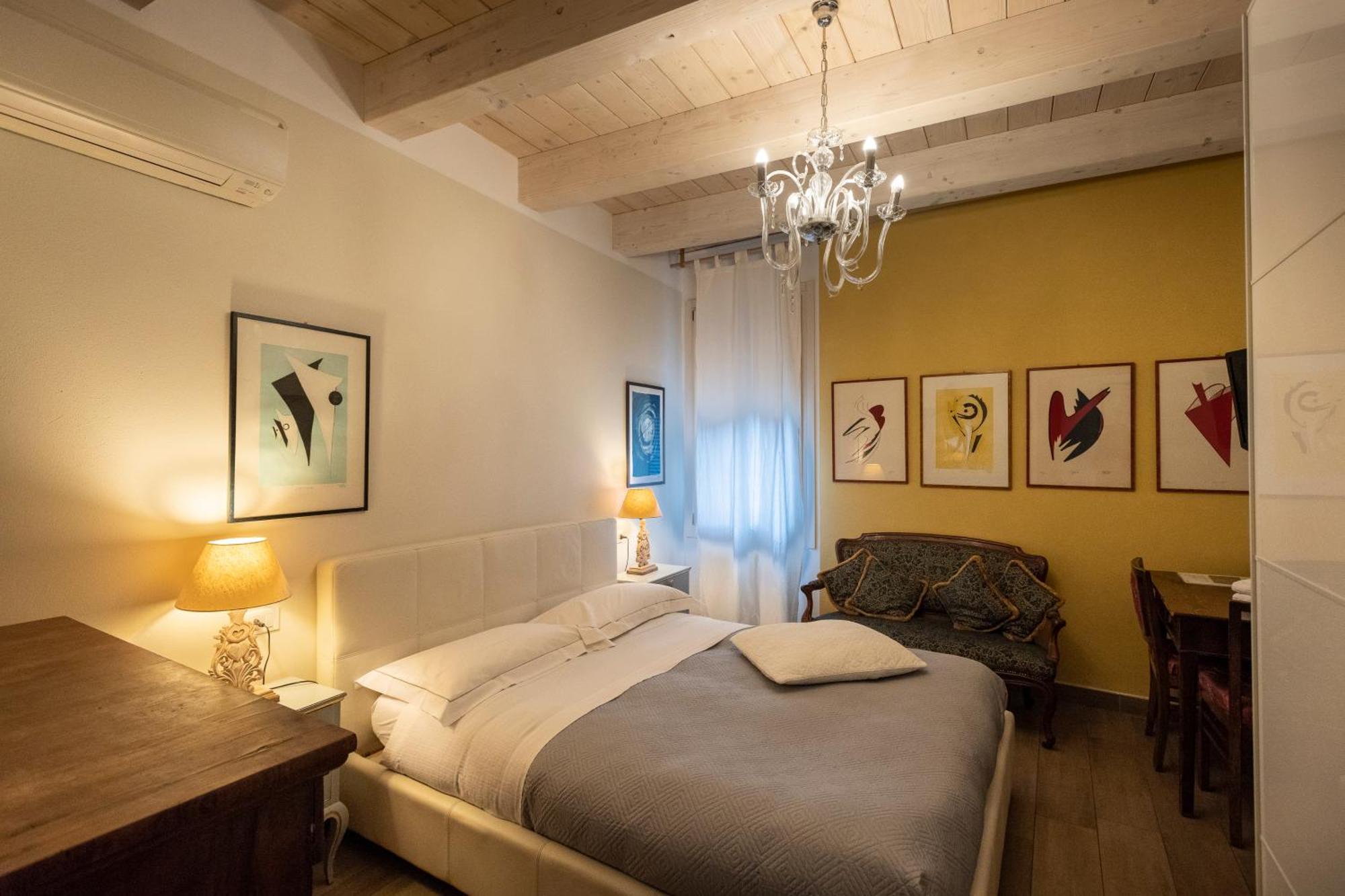Al Battistero Luxury Suite Равенна Экстерьер фото