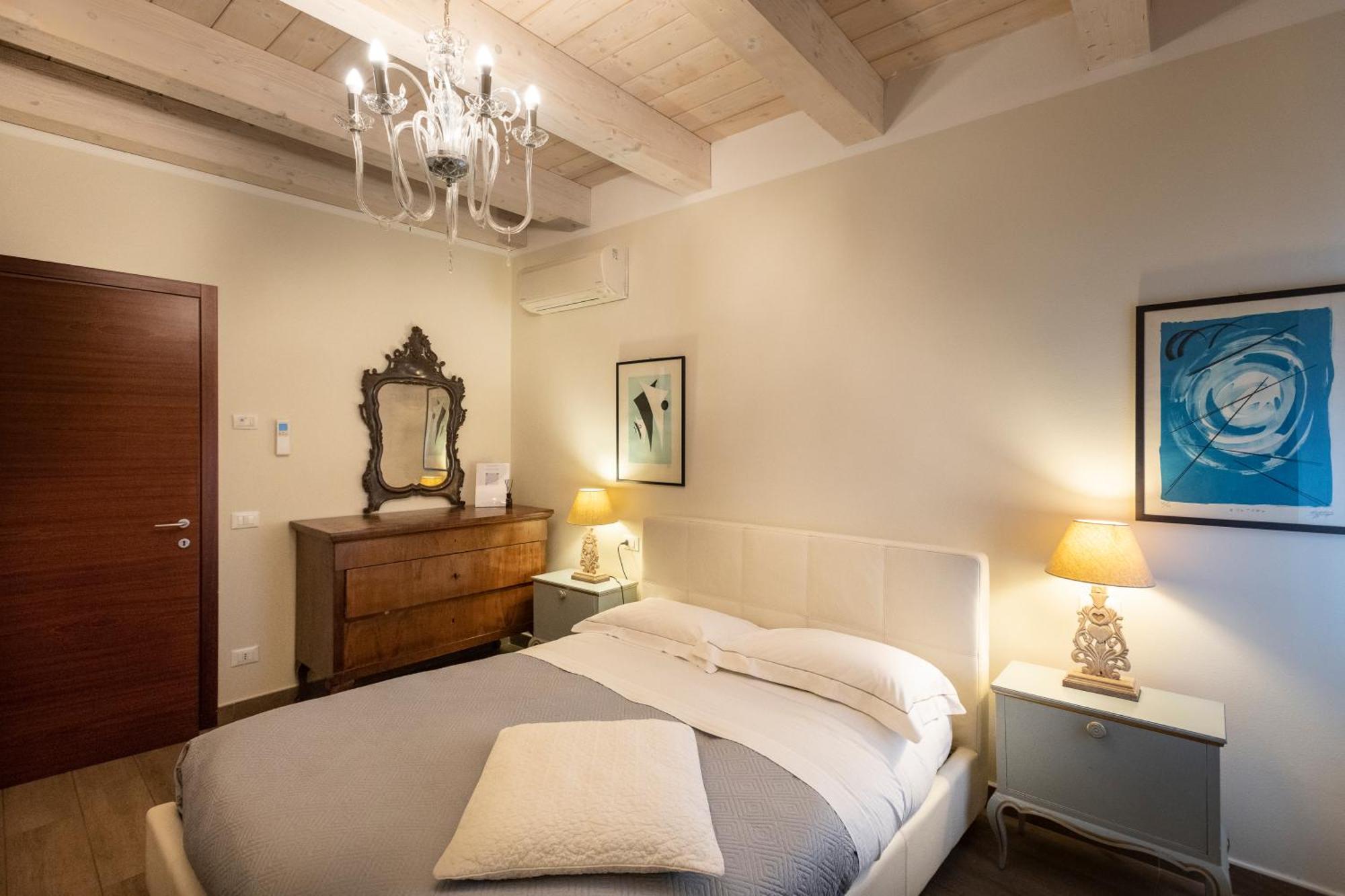 Al Battistero Luxury Suite Равенна Номер фото